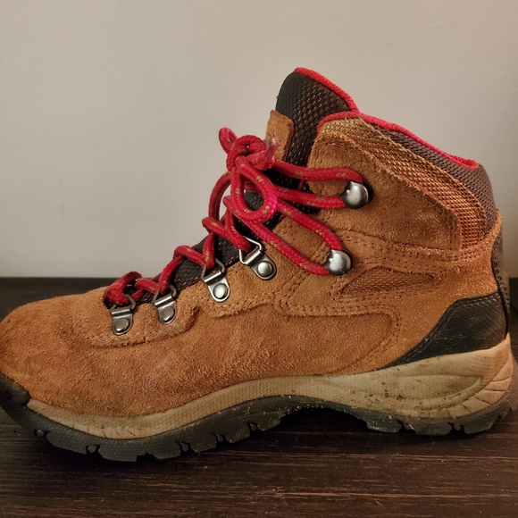 Columbia Womens suede hiking boots Size 6 - Picture 5 of 10